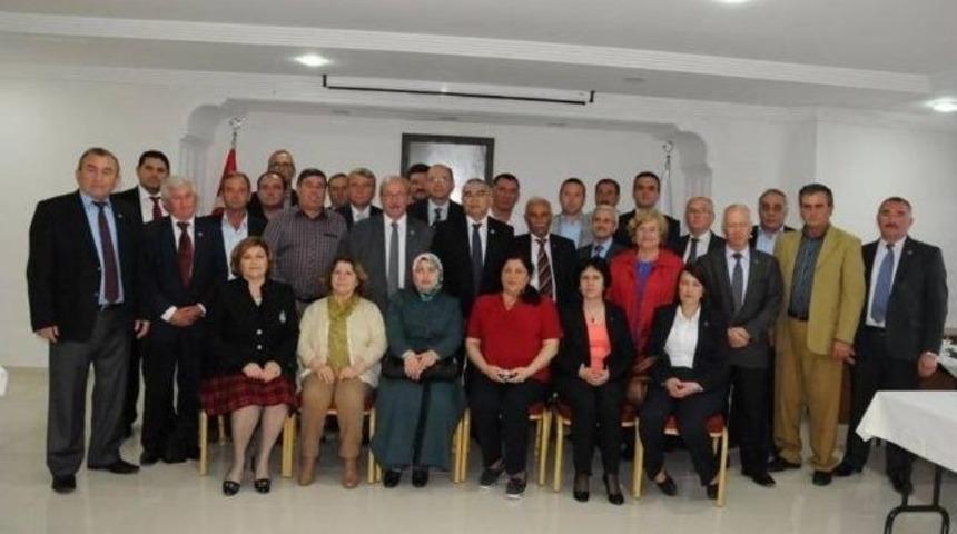 Tekirdağ B&uuml;y&uuml;kşehir Belediye Başkanı Albayrak, &Ccedil;orlulu Muhtarlarla Bir Araya Geldi