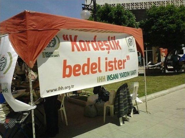İnsanı Yardım Vakfından ‘kardeşlik Bedel İster’ Kermesi 1