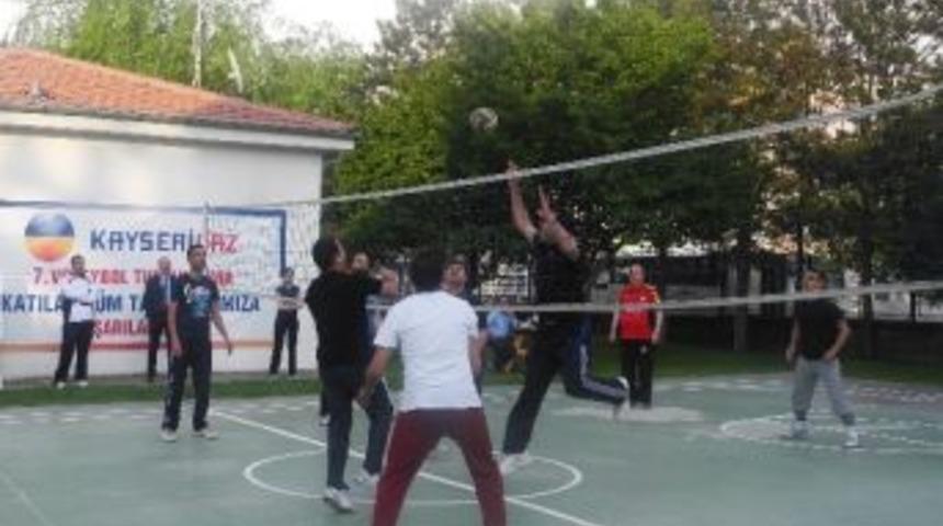 7. Kayserigaz Voleybol Turnuvası Başlıyor