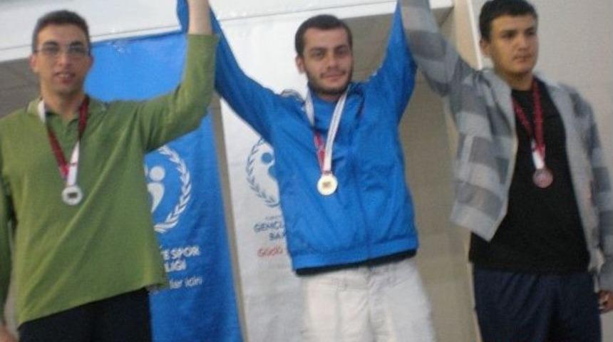 Engelli Sporcu Trabzon&rsquo;a Madalyalarla D&ouml;nd&uuml;