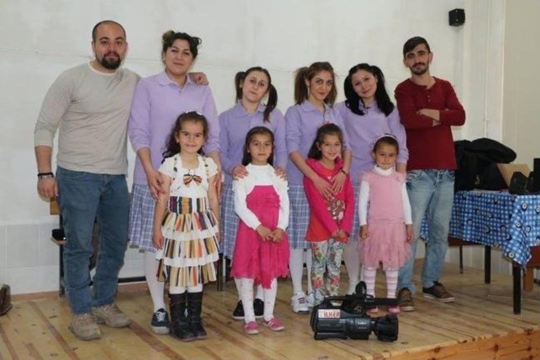 Minikler Usta Sinema Sanat&ccedil;ılarını Aratmadı