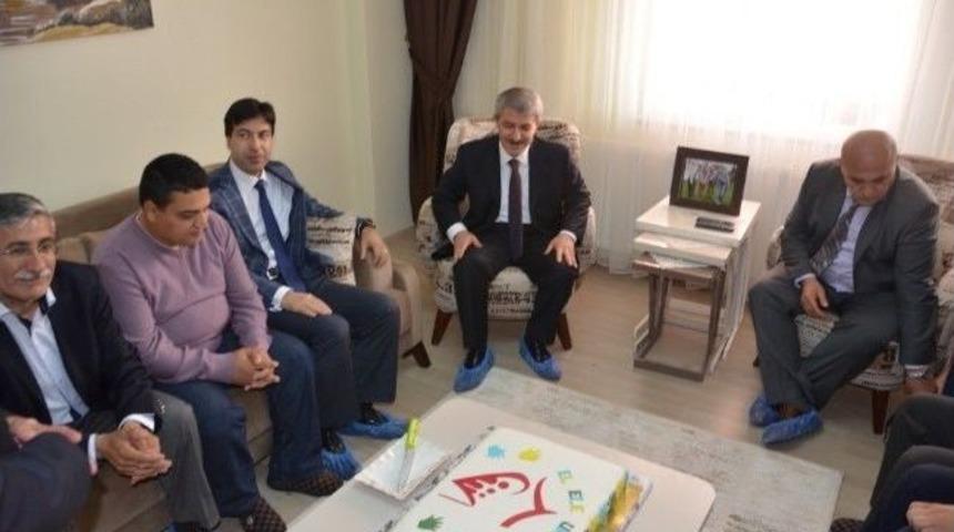 T&uuml;rkiye&rsquo;deki 53. El Ele Umut Evi Akhisar&rsquo;da A&ccedil;ıldı