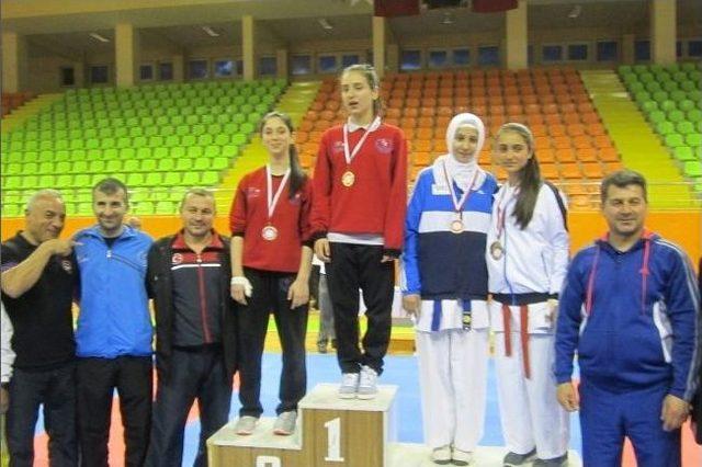 Karate Karması Türkiye İkincisi Oldu