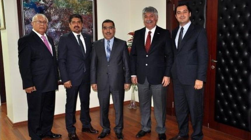 S&ouml;nmez: &ldquo;y&uuml;reğir Gelişime A&ccedil;ık Bir B&ouml;lge&rdquo;