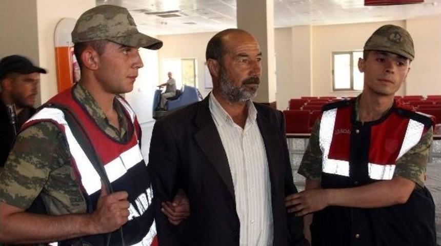 Cinayet Zanlısı Saklandığı Evde Yakalandı