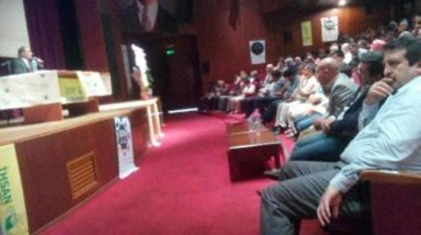 Prof. Dr. Orhan &Ccedil;eker Adana'da Konferans Verdi