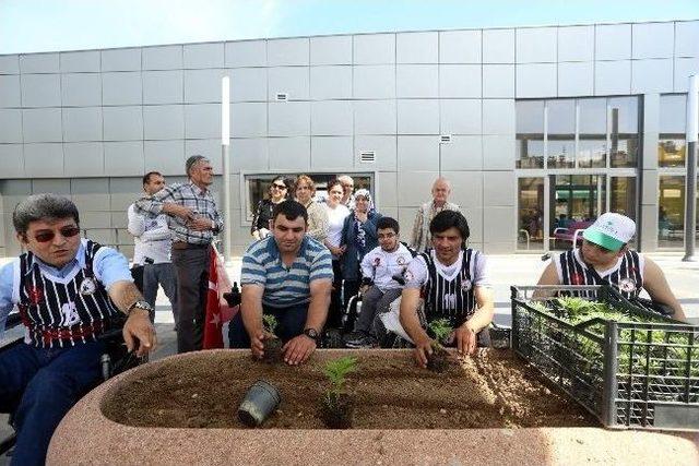 Aydın Büyükşehir Belediyesi’nin Engelliler Haftası Etkinlikleri Başladı