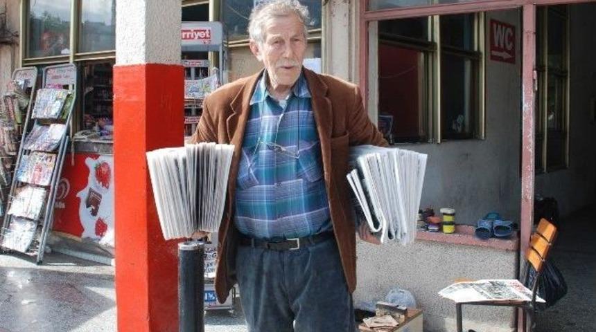 T&uuml;rkiye&rsquo;nin En Yaşlı Gazete Dağıtıcısı