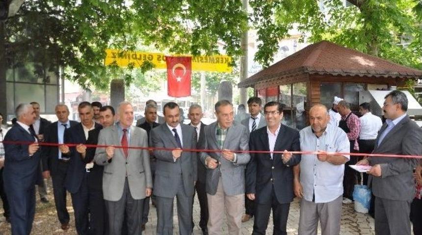 Fatih, Mimar Sinan Ve Ferhatlar &Ouml;ğrenci Yurtları Kermes A&ccedil;tı