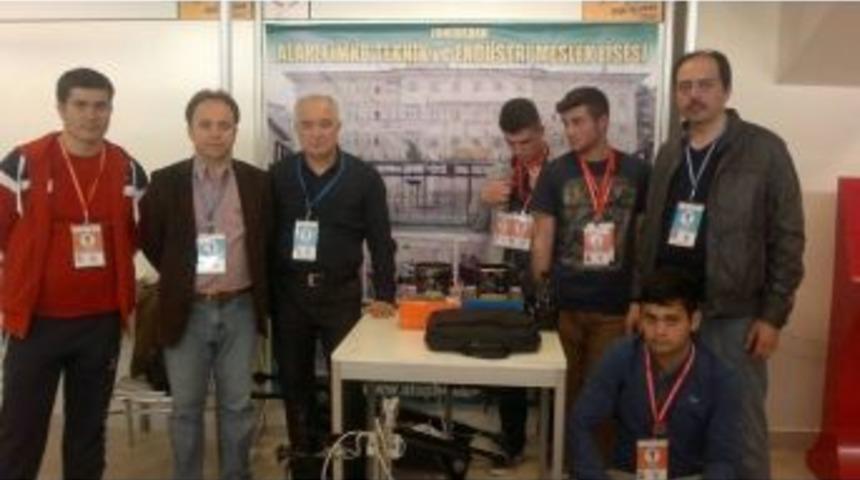 Alaplı Eml 8. Uluslararası Robot Yarışmasında