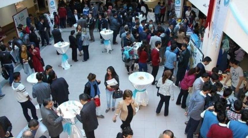 M&uuml;hendislik Fak&uuml;ltesi Liseli &Ouml;ğrencilere Tanıtılıyor