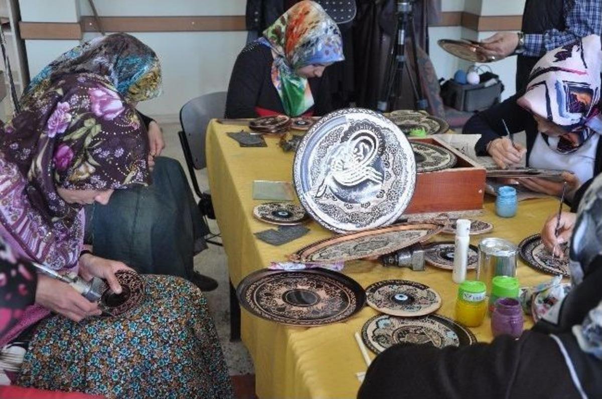 Sorgunlu Ev Hanımları Şimdi De Bakır İşlemeciliğine El Attılar