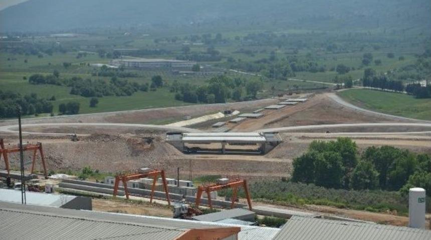 Dev Kavşağın Y&uuml;zde 60'ı Tamamlandı