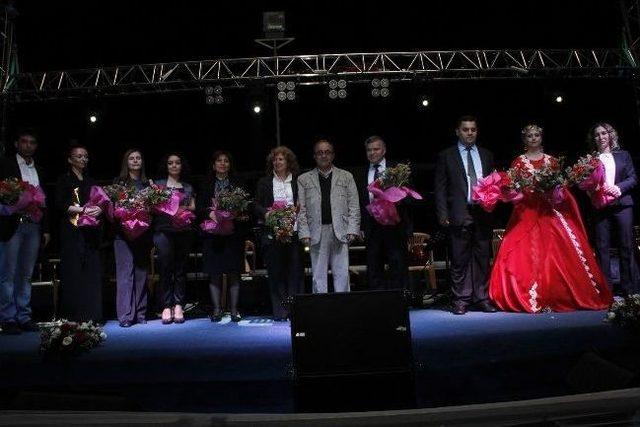 Pa&uuml;&rsquo;de Bahar Şenlikleri Başladı 2