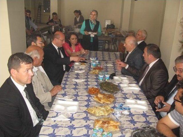 Niksar’da Engelliler Yararına Kermes Açıldı 1