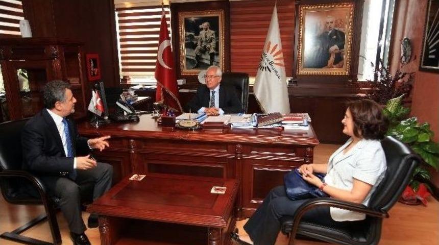 Sosyal Projelere Eczacılar Da Destek Verecek