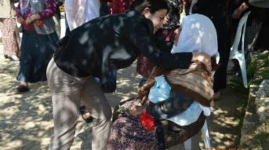 Kiraz'da "anneler G&uuml;n&uuml;" Bir Hafta Kutlanıyor