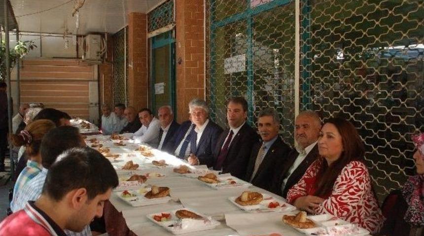 Buca'da &Ouml;rnek İşbirliği