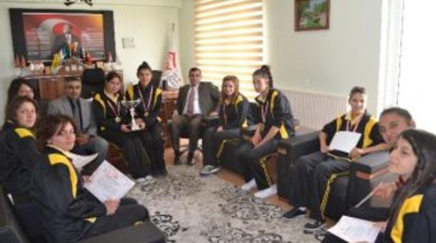 Sevgi Evleri B&ouml;lge Birincisi Oldu