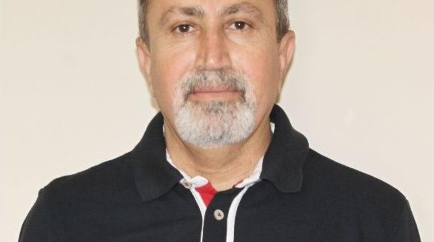 Tevfik G&ouml;kdemir 3. Resim Sergisini A&ccedil;ıyor