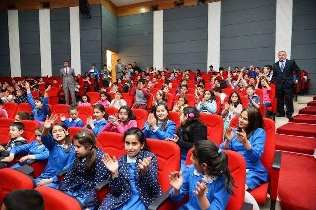 Arif Eminoğlu İlk&ouml;ğretim Okulu &Ouml;ğrencileri Melikgazi Belediye &Ccedil;alışmalarını İnceledi 1