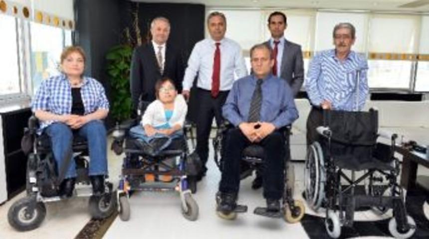 Başkan Uysal, &ldquo;engelli Yurttaşlara 24 Saat Hizmet Vereceğiz&rdquo;