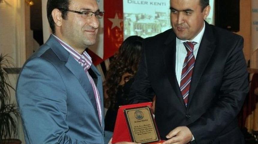 Midyat'ta Ebe Ve Hemşireler G&uuml;n&uuml; Kutlandı