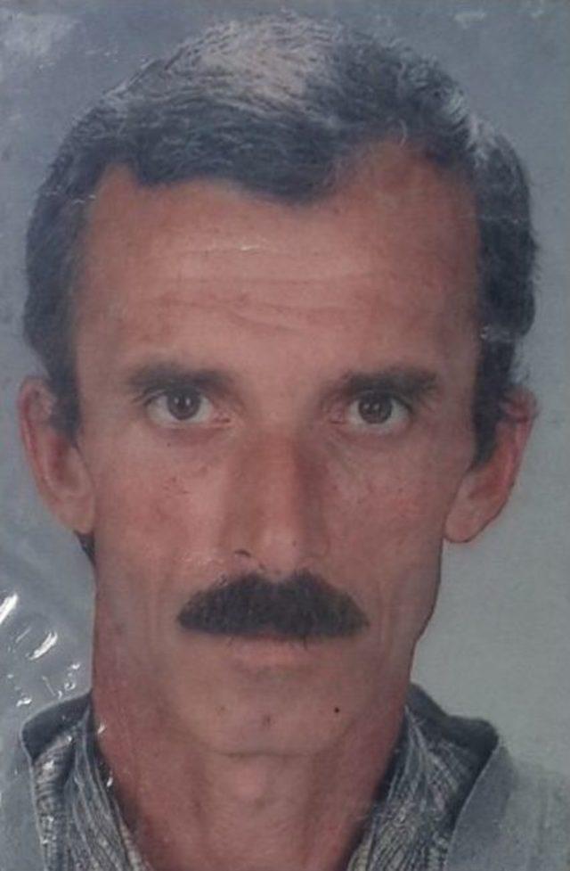 Bodrum Katında Kendini Astı 2