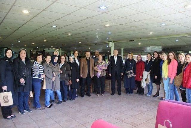 B&uuml;y&uuml;kşehir Tıp Merkezi Personeli Hemşireler G&uuml;n&uuml;nde Bir Araya Geldi 1