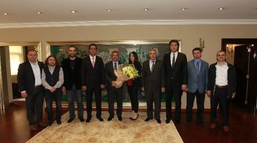 Gebze Belediye Başkanı K&ouml;şker&rsquo;in Makamı Boş Kalmıyor