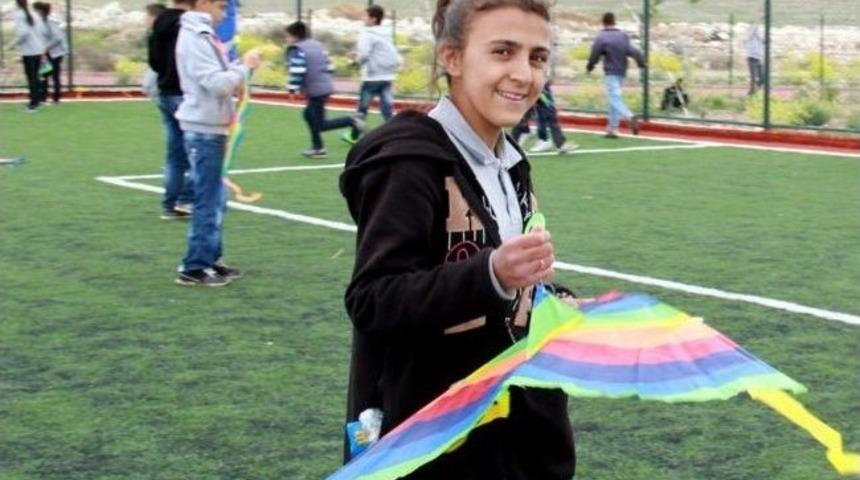 Km&uuml;&rsquo;de U&ccedil;urtma Şenliği