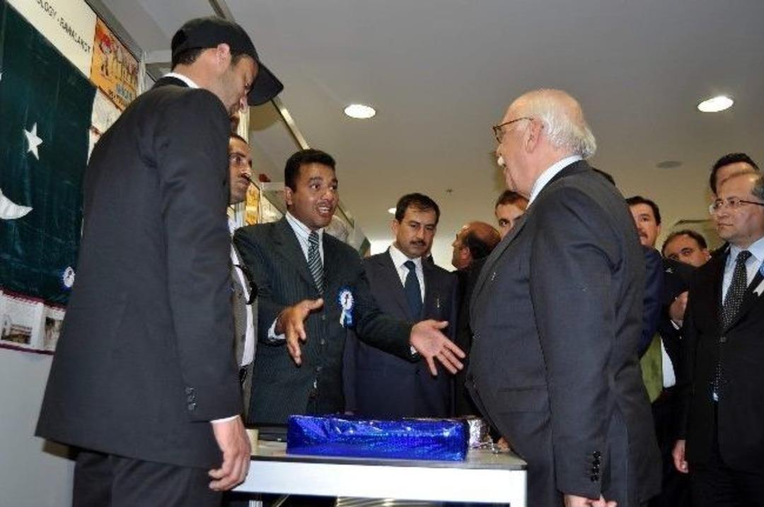 Uluslararası 8. Robot Yarışması