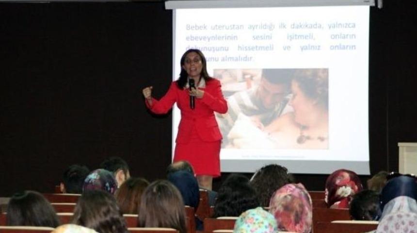 Km&uuml;&rsquo;de Doğal Doğum Paneli