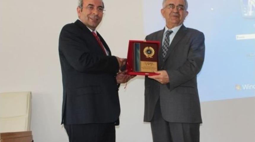 Prof. Dr. Lütfi Sezen Yyü’de Konferans Verdi