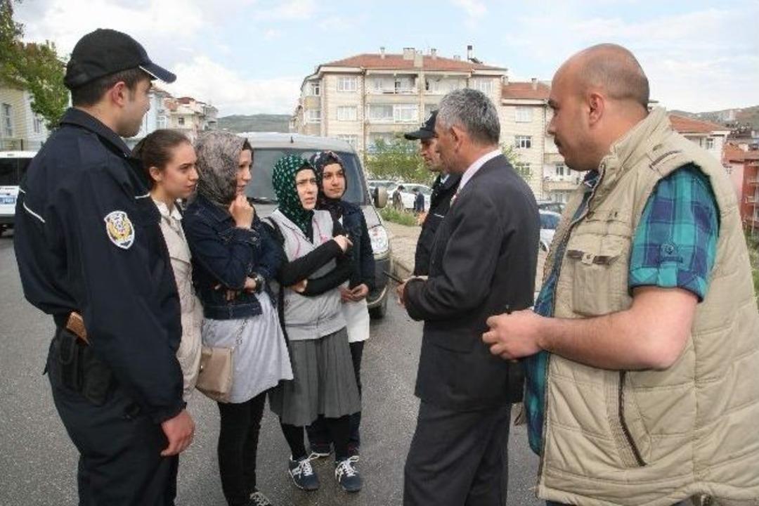 Yozgat Emniyetten Okul &Ouml;nlerinde Denetim