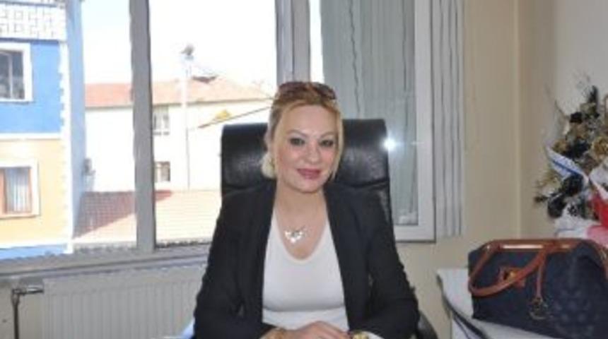 İş Kadını U&ccedil;ar&rsquo;dan, D&uuml;nya Hemşireler G&uuml;n&uuml; Mesajı