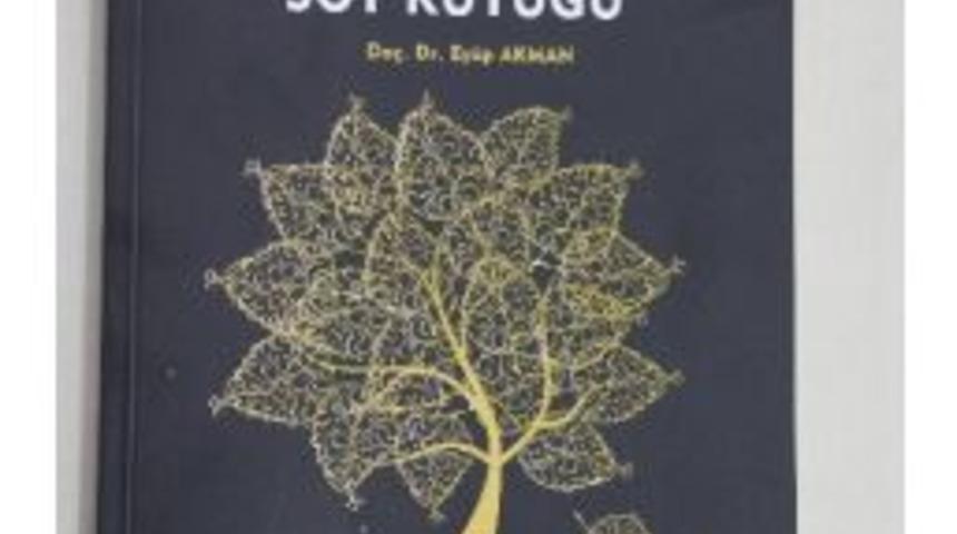 Do&ccedil;. Dr. Ey&uuml;p Akman, 16. Kitabını &Ccedil;ıkarttı