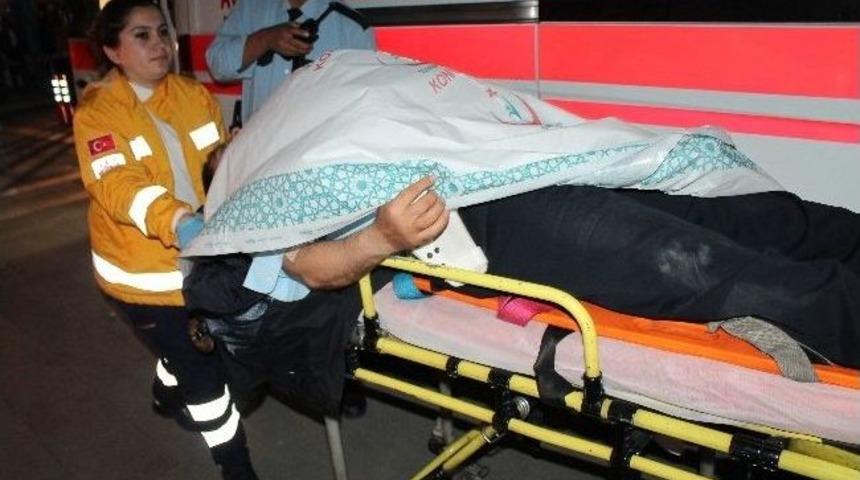 Trafik Polisine &Ccedil;arparak Ka&ccedil;an Otomobil Park Halinde Bulundu