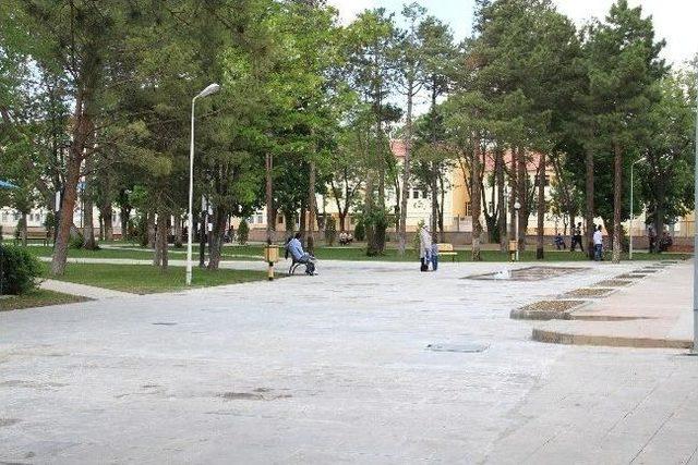 Barış Man&ccedil;o Parkı&rsquo;nda &Ccedil;alışmalar Tamamlandı 2