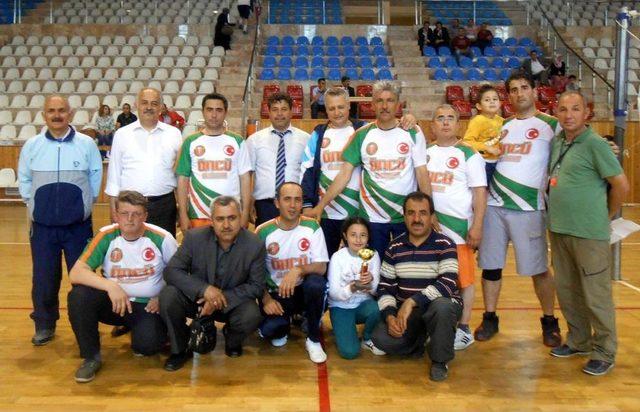 Öğretmenler Arası Voleybol Turnuvası Sona Erdi