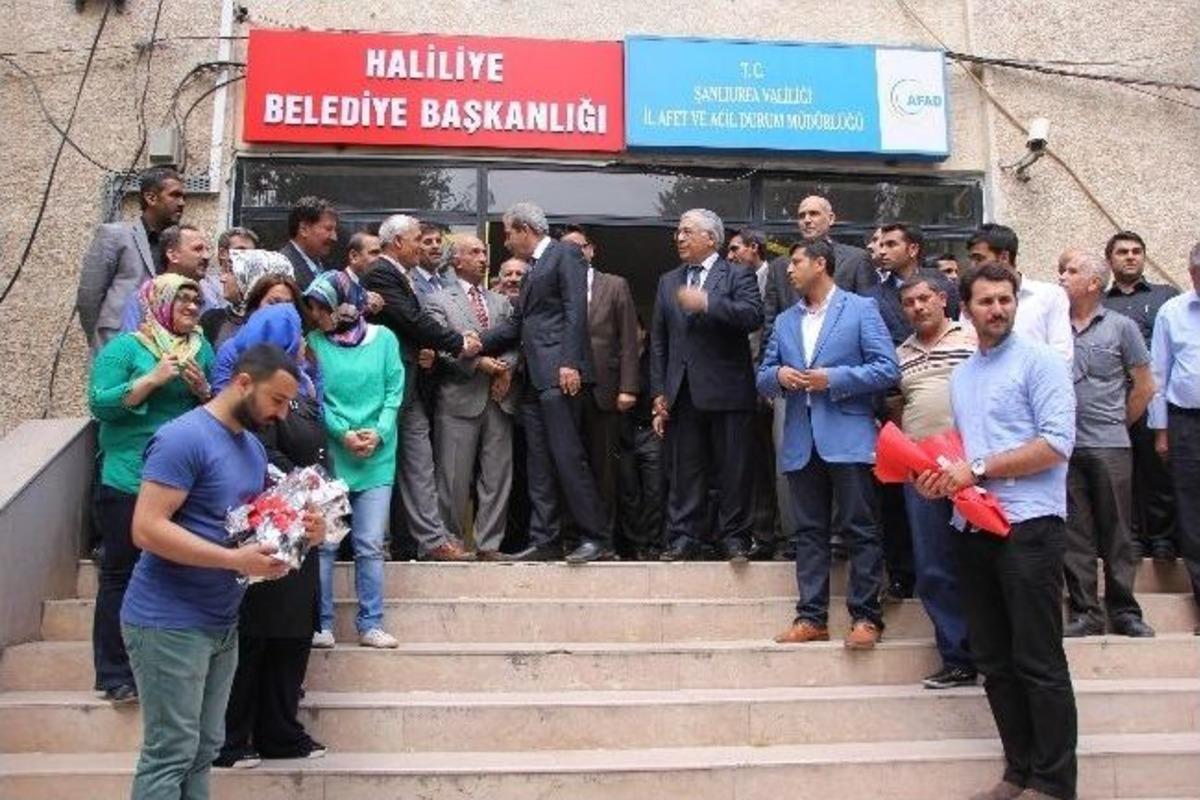 Başkan Demirkol Personelin Anneler G&uuml;n&uuml;n&uuml; Kutladı