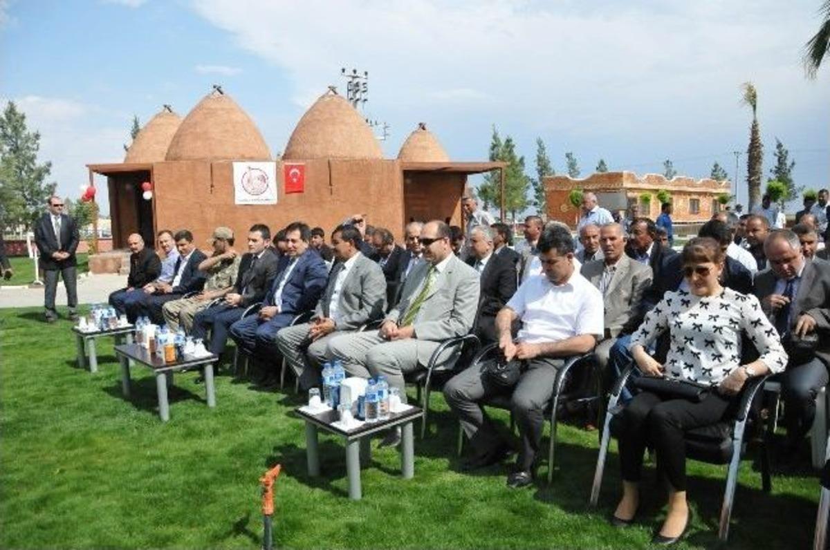 Vali K&uuml;&ccedil;&uuml;k Harran'da Kubbeli Şehir'in A&ccedil;ılışını Yaptı