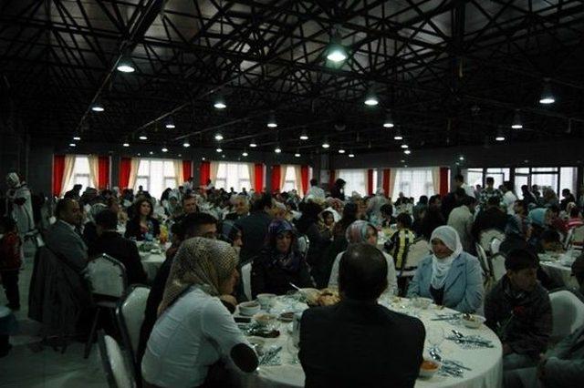 Adilcevaz Kaymakamlığı&rsquo;ndan Anneler G&uuml;n&uuml; Programı 1