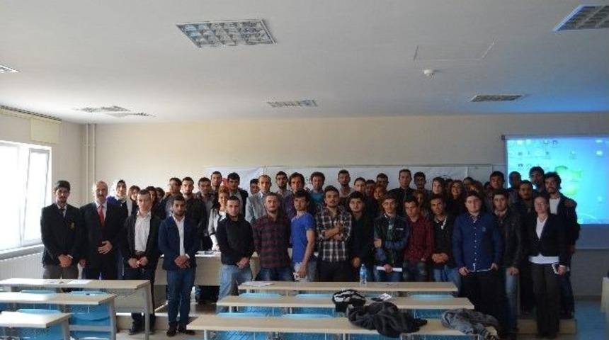 &Ccedil;ınarcık Myo&rsquo;da Kariyer G&uuml;nleri Devam Ediyor