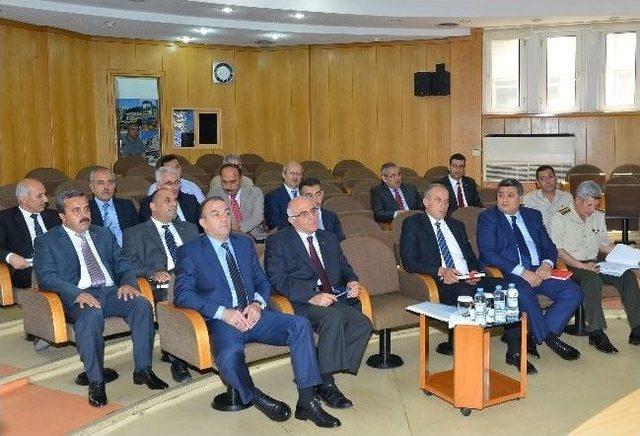 Adana'da Orman Yangınlarıyla Mücadele Toplantısı