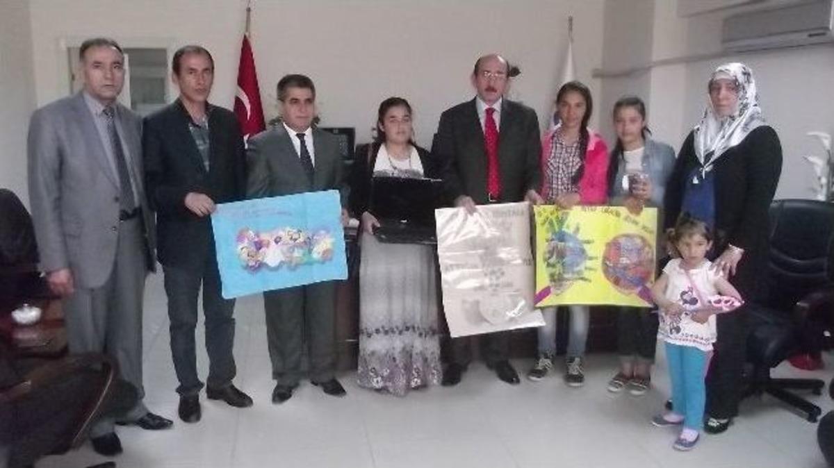 Van&rsquo;da "vergi Konulu Sloganlı Afiş Yarışması"