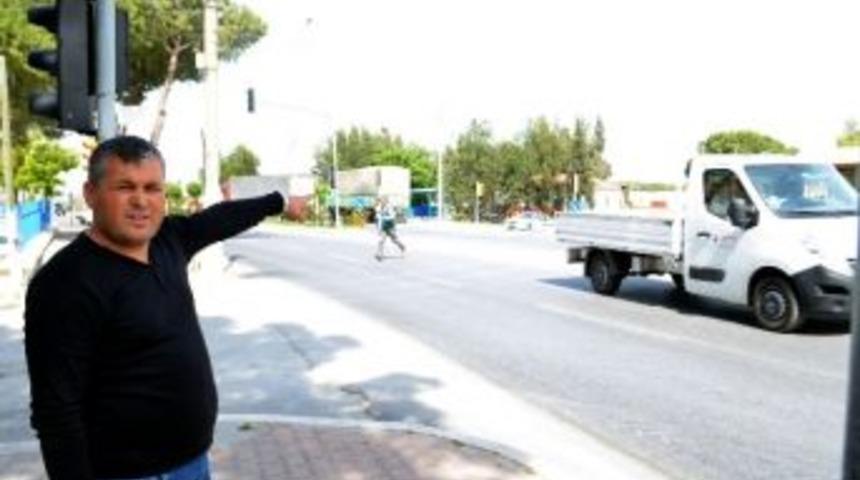 Vali Ayyıldız Ve Kaymakam Demirezer, S&ouml;ke'deki Yol Soruna El Attı