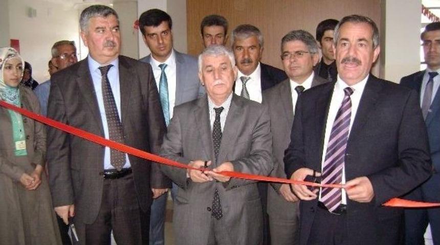 Adilcevaz&rsquo;da T&uuml;bitak Bilim Fuarı Sergisi A&ccedil;ıldı