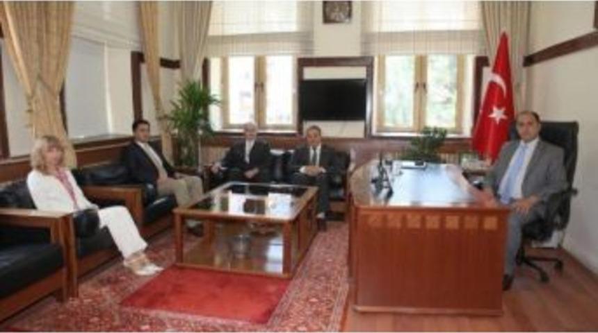 Amasya Eczacı Odası&rsquo;ndan Duyarlı Davranış