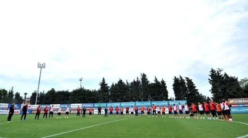 Galatasaray Soma İ&ccedil;in Yasta